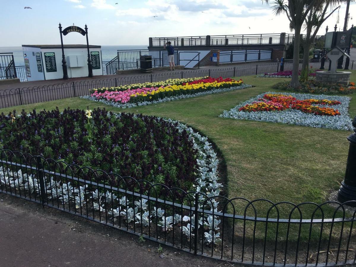 The Grosvenor Hotel Clacton-on-Sea Exterior photo